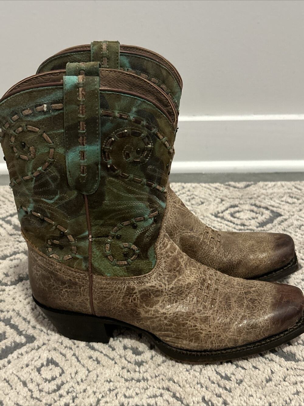 Woman’s Tony Lama Vaquero Western Cowboy Boots Size 7b